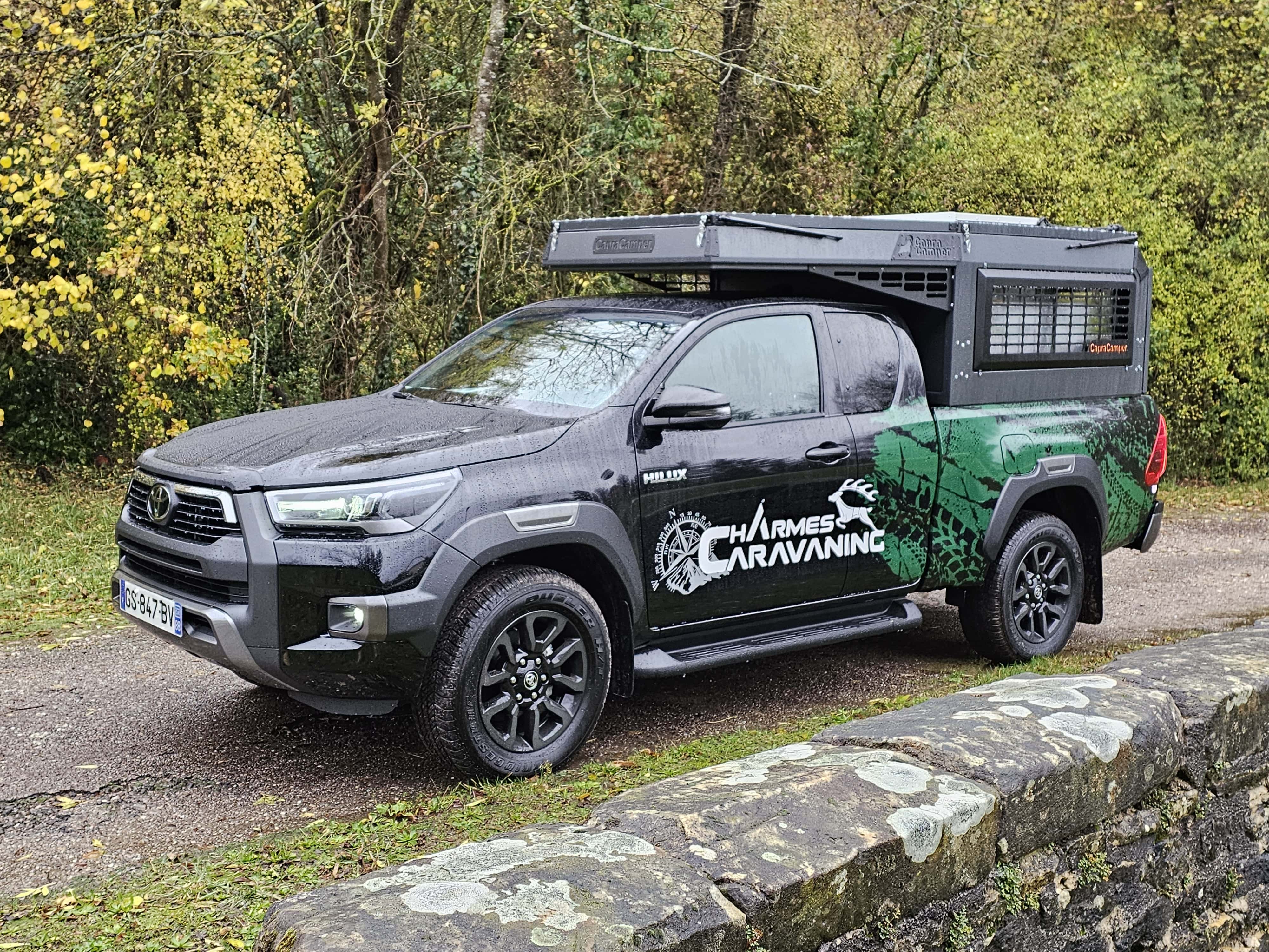 Pickup Camper Caravan